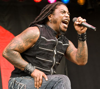 Sevendust, photo by Ian Pollard