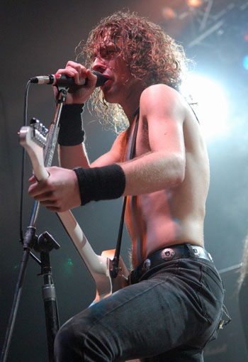 Airbourne, photo by Lee Millward
