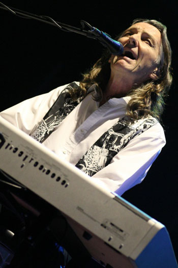 Roger Hodgson, photo by Leslie Linyard