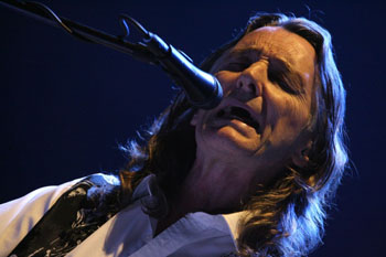 Roger Hodgson, photo by Leslie Linyard