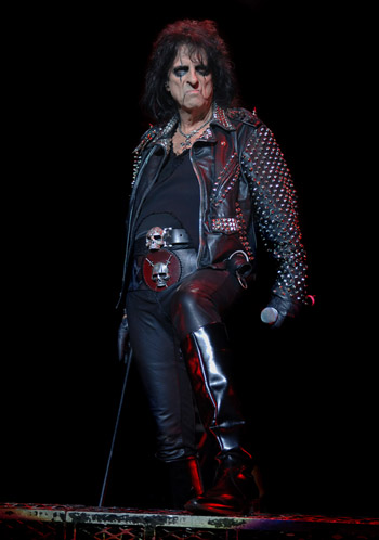 Alice Cooper, photo by Steve Goudie